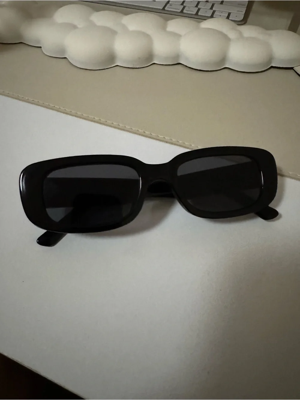 Women's Sleek Black Rectangular Sunglasses